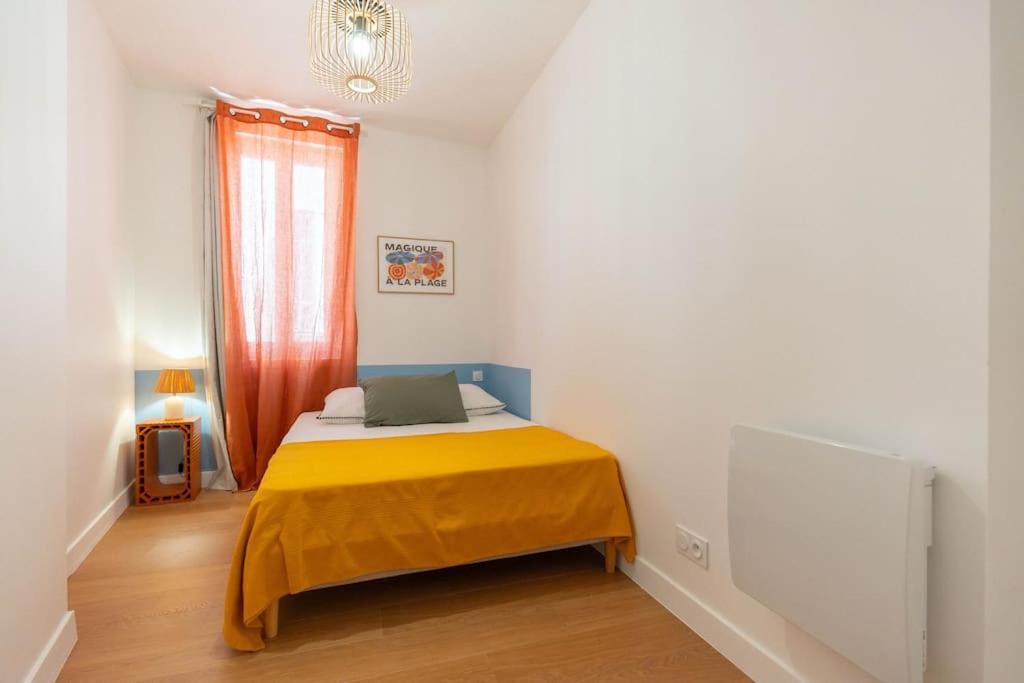 Charmant T3 Sur Jolie Place, Parking Inclus, Clim La Ciotat Luaran gambar
